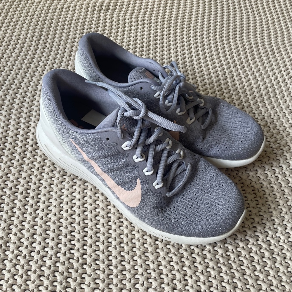 Nike Lunarglide Women's Gray and Pink